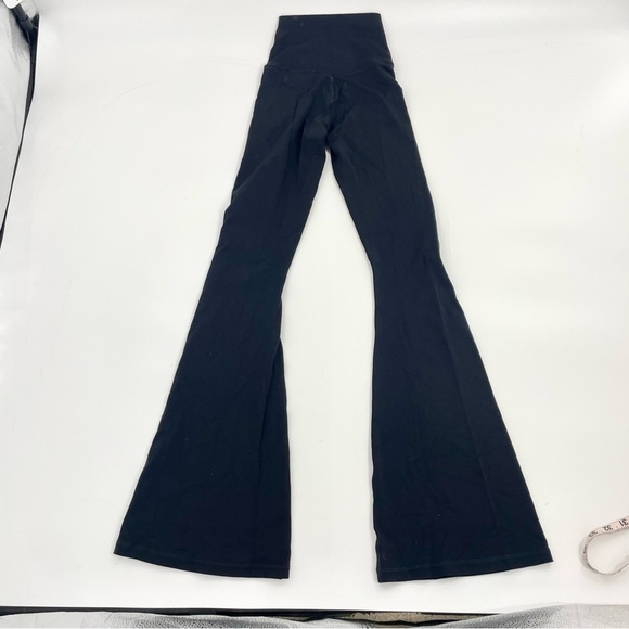 OFFLINE By Aerie Real Me High Waisted Crossover Rib
Super Flare Legging NWOT XS - Picture 9 of 10